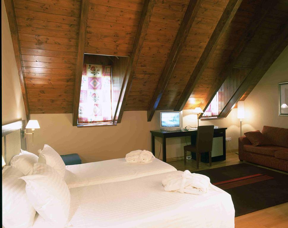 Hotel Spa Acevi Val D'Aran Vielha Szoba fotó